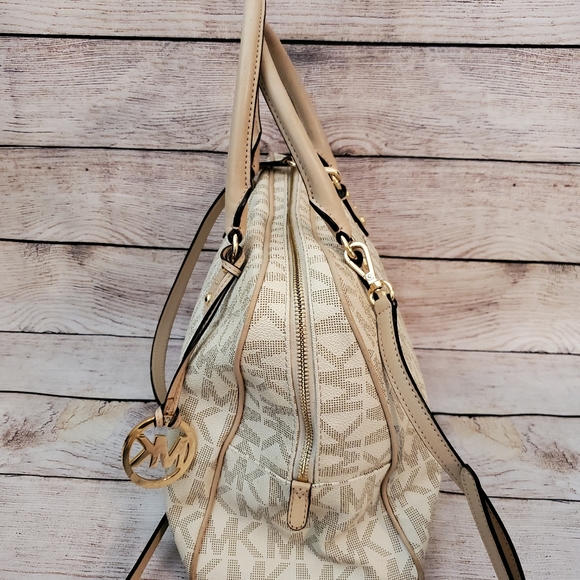 Michael Kors Large Signature MK Satchel - Picture 6 of 12